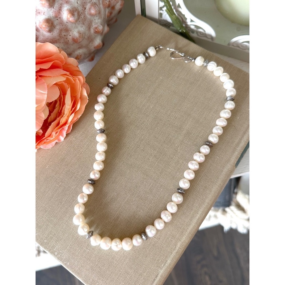 Freshwater Pearl and sterling silver Spacer Bead & Clasp necklace
